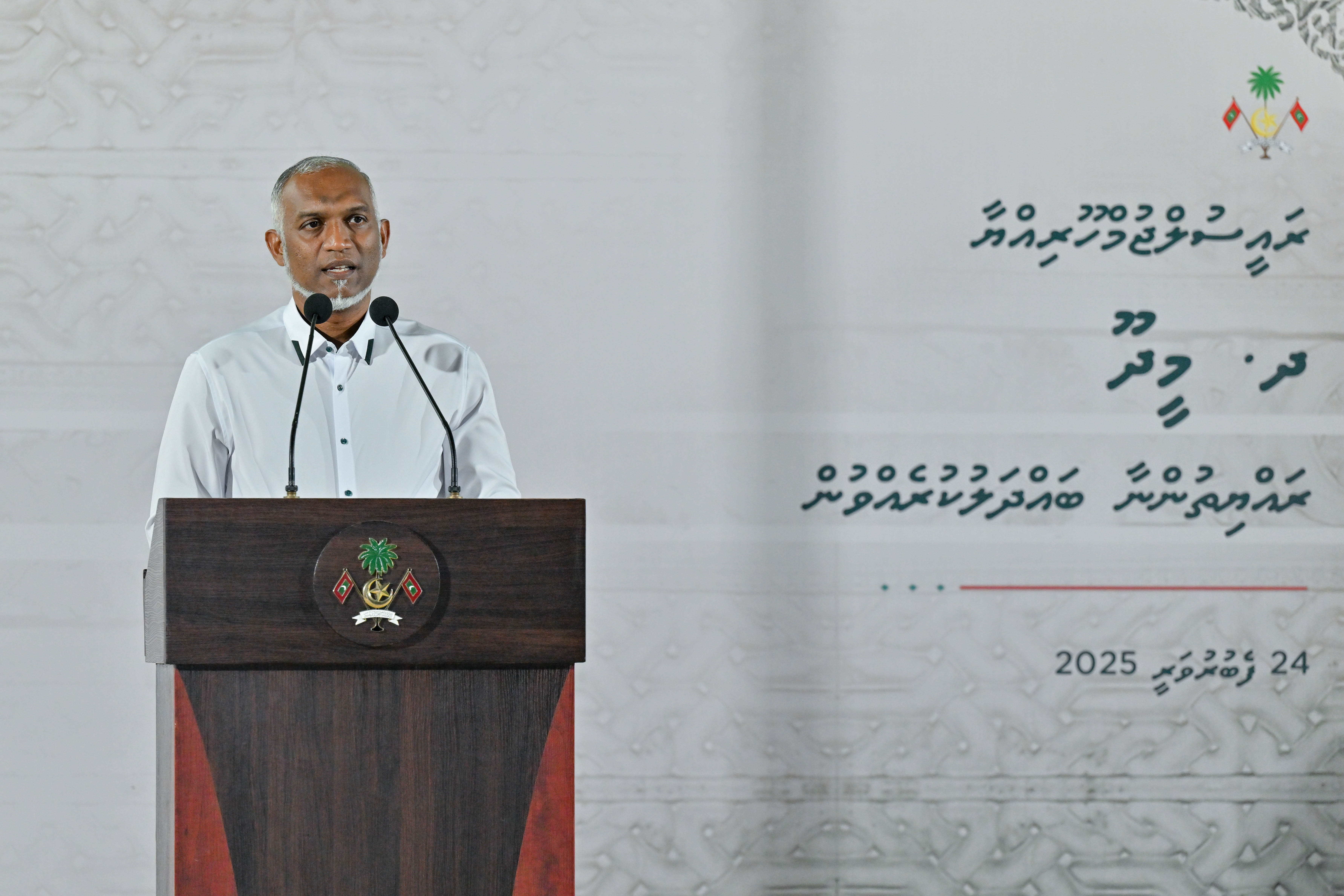 މެޑިކަލް މާފިއާ އަށް، ބޭސްތައް ކޮންޓްރޯލް ކުރުމުގެ ފުރުސަތެއް ނުދޭނަން: ރައީސް ޑރ.މުއިއްޒު